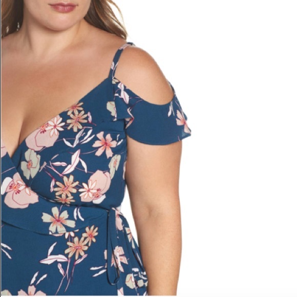 City Chic lulu floral wrap sz XL/22 & XXL/24 - Picture 3 of 8